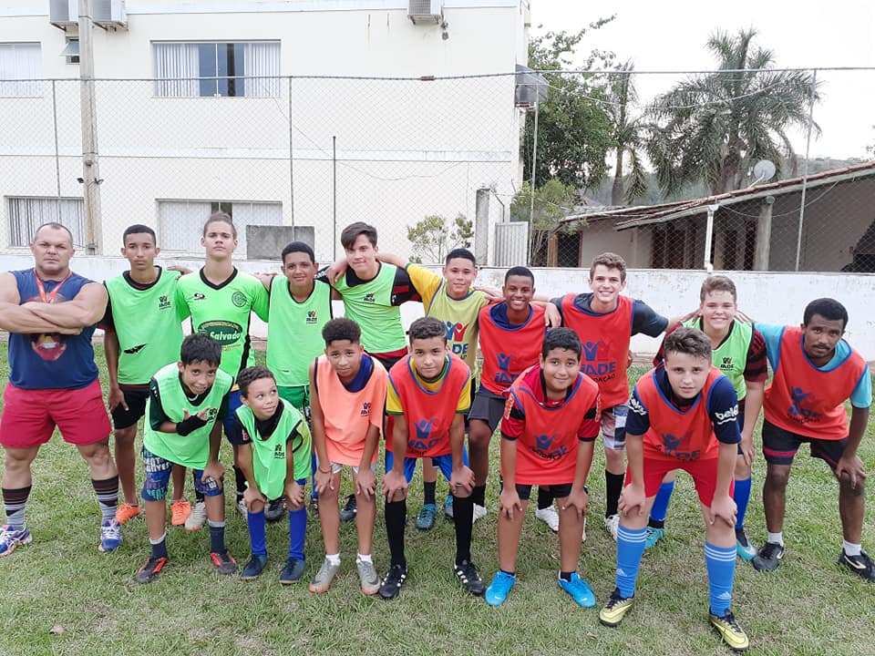 A Fundação IADE passou a contar com mais um voluntário, Sebastião Marques iniciou nesta semana o treinamento das crianças e adolescentes da Escolinha de Futebol!!