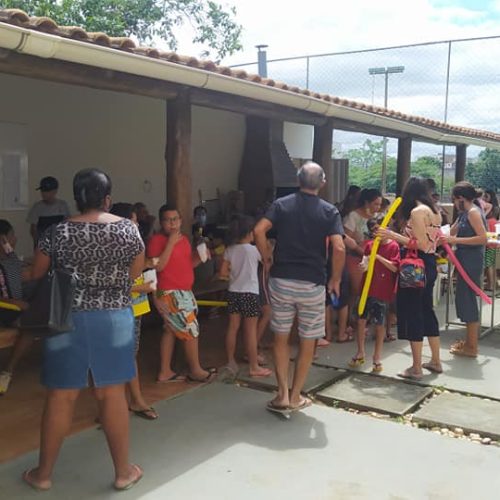 Hoje a Fundação IADE retomou as atividades do Serviço de Convivência e fortalecimento de vínculos. O momento contou com a troca de experiências entre as crianças sobre o retorno as aulas e a vida pós pandemia!!